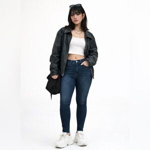 Good American Jeans Dark blue Wash skinny jeans fray hem plus Size 16